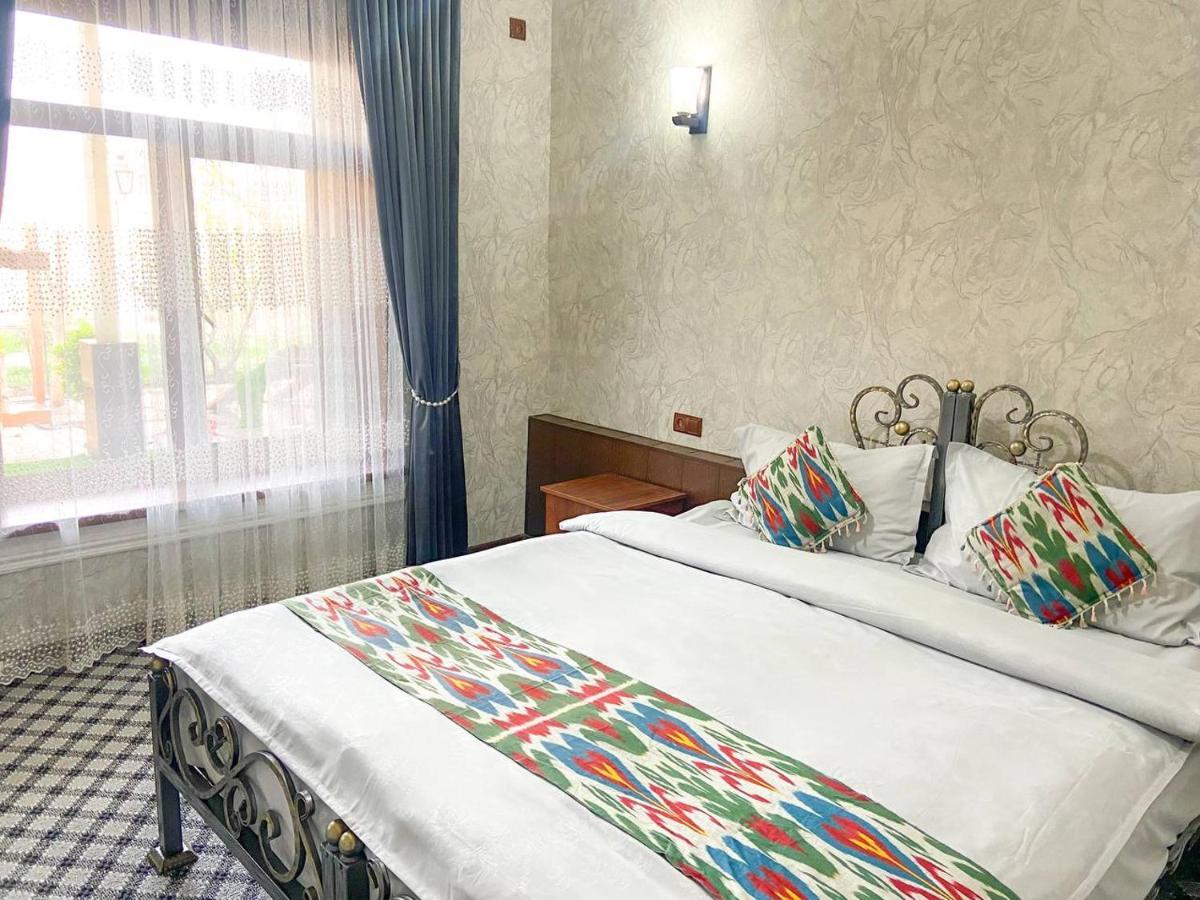 Guest House Evergreen Marghilon Exterior foto