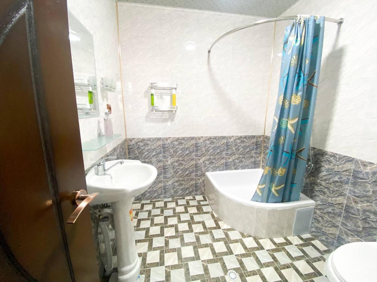 Guest House Evergreen Marghilon Exterior foto